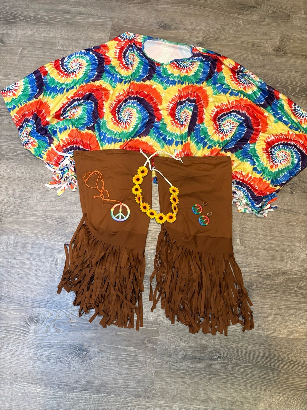 Hippie Ladies 1960/1970’s Tie Dye Bohemian Costume New in Box